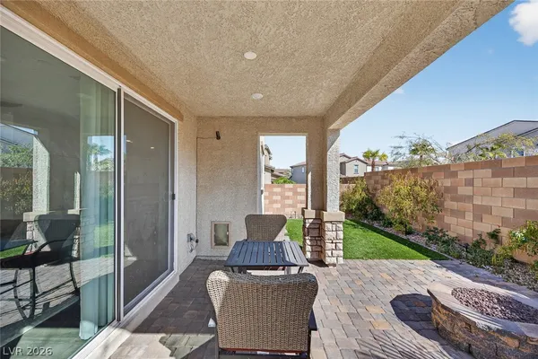 $560,000 | 820 Nova Heights Street, Henderson, NV 89011