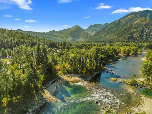 $1,924,000 | 9696 East Leavenworth Road, Leavenworth, WA 98826