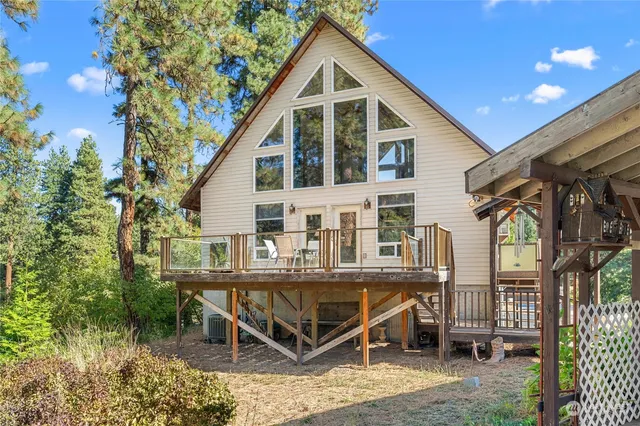 $1,924,000 | 9696 East Leavenworth Road, Leavenworth, WA 98826
