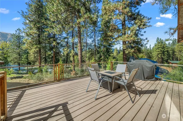 $1,924,000 | 9696 East Leavenworth Road, Leavenworth, WA 98826