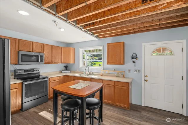 $1,924,000 | 9696 East Leavenworth Road, Leavenworth, WA 98826