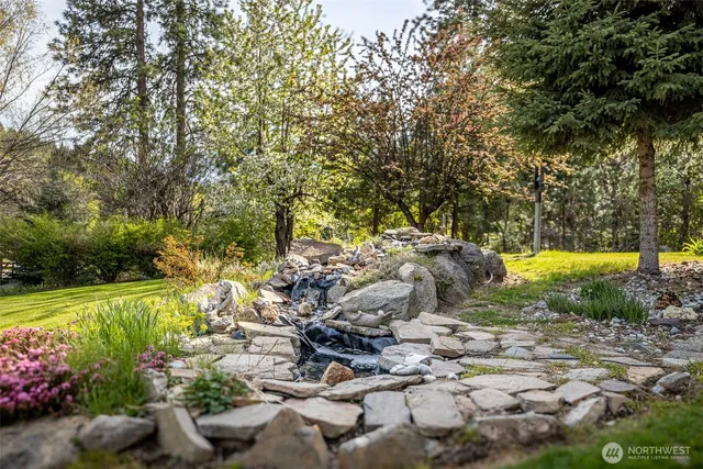 $1,924,000 | 9696 East Leavenworth Road, Leavenworth, WA 98826