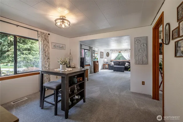 $1,924,000 | 9696 East Leavenworth Road, Leavenworth, WA 98826