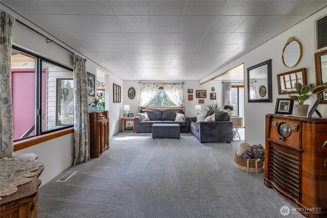 $1,924,000 | 9696 East Leavenworth Road, Leavenworth, WA 98826