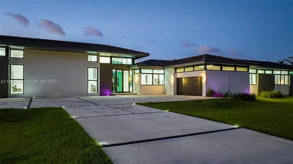 $3,285,000 | 11911 Northwest 2nd Street, Plantation, FL 33325