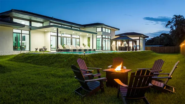 $3,285,000 | 11911 Northwest 2nd Street, Plantation, FL 33325