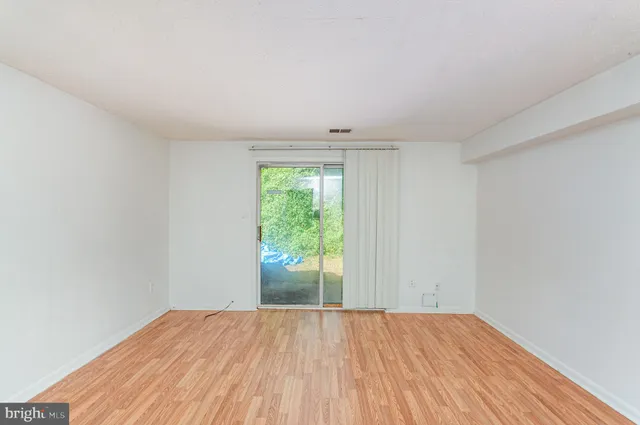 $168,845 | 1760 Dutch Village Drive, Hyattsville, MD 20785