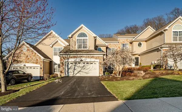 $724,900 | 37 Sagewood Drive, Unit 14, Malvern, PA 19355