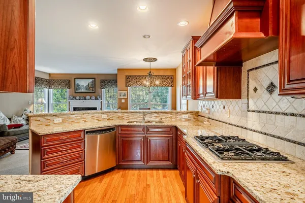 $699,900 | 37 Sagewood Drive, Unit 14, Malvern, PA 19355