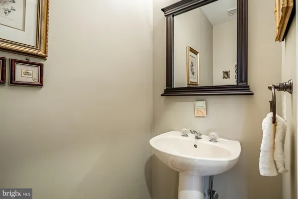 $699,900 | 37 Sagewood Drive, Unit 14, Malvern, PA 19355