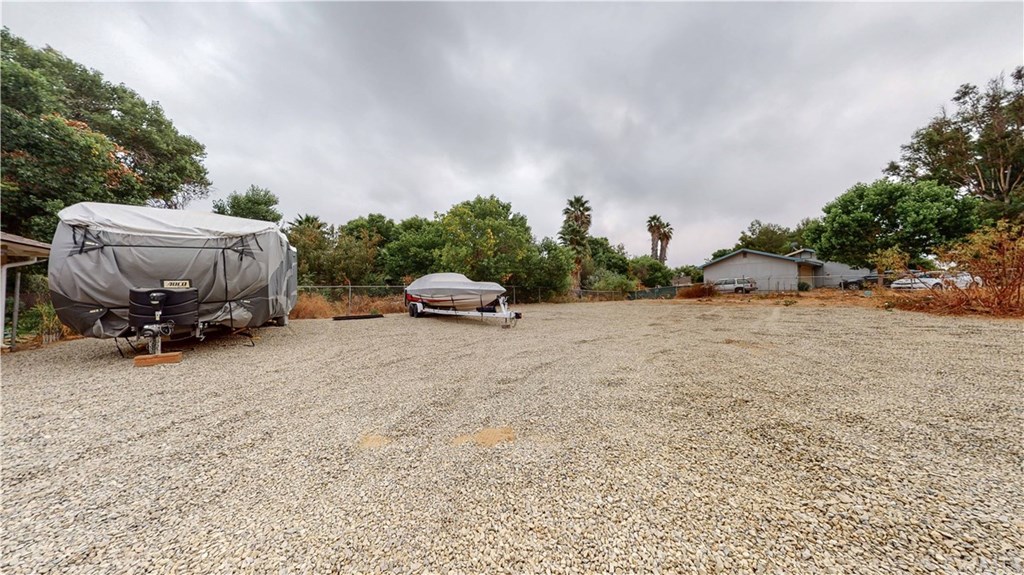 17390 Mockingbird Canyon Road Riverside, CA 92504 - Photo 27 of 35