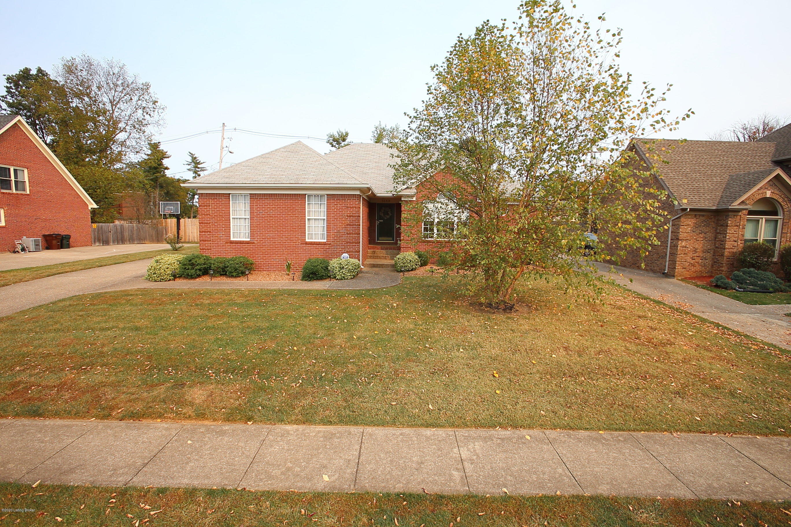 1413 Twin Ridge Road Louisville, KY 40242 - Photo 2 of 42 Front