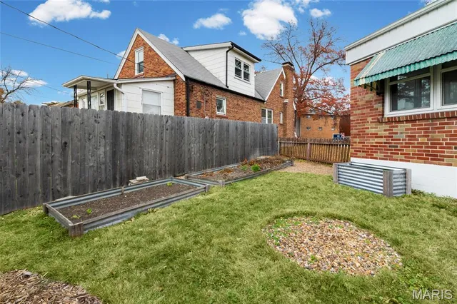 $290,000 | 3905 Tamm Avenue, St. Louis, MO 63109