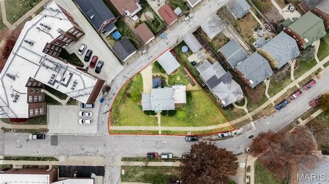 $290,000 | 3905 Tamm Avenue, St. Louis, MO 63109