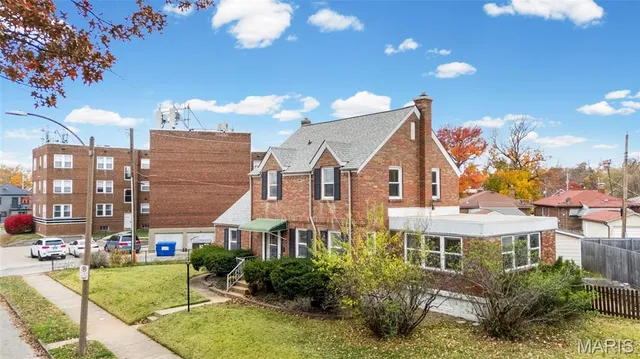$290,000 | 3905 Tamm Avenue, St. Louis, MO 63109