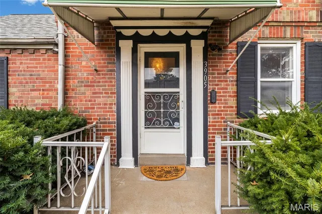 $290,000 | 3905 Tamm Avenue, St. Louis, MO 63109