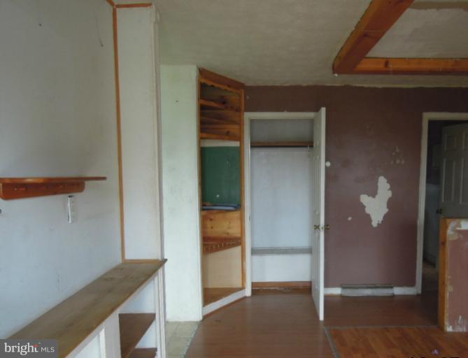 204 South Reymann Street Ranson, WV 25438 - Photo 8 of 16 Interior (General)