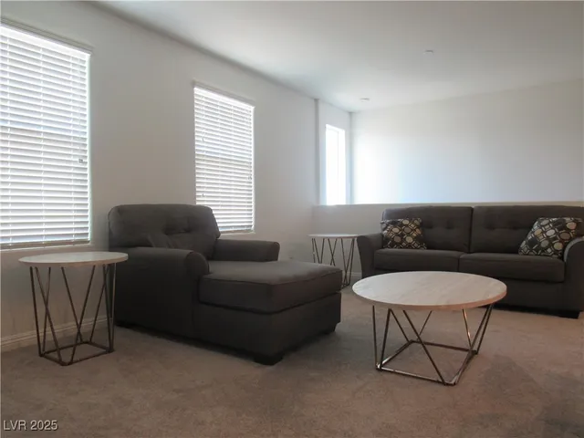 $1,650 | 5118 Steep Cliffs Avenue, Las Vegas, NV 89115