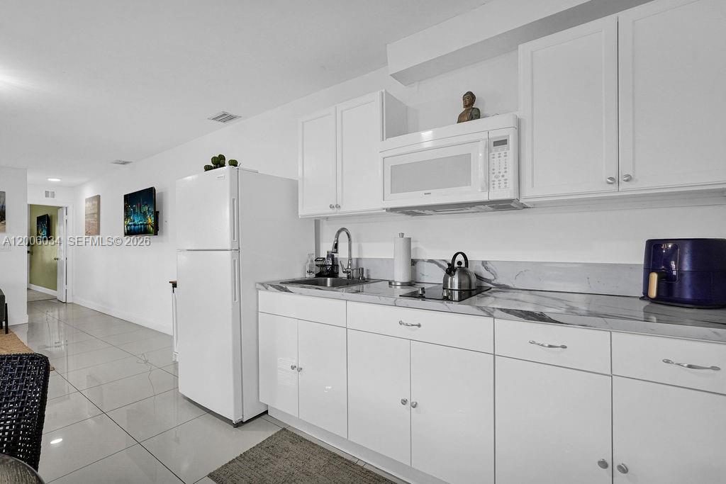 25420 Southwest 124th Place, Unit 1A Homestead, FL 33032 - Photo 15 of 36 Photo 15