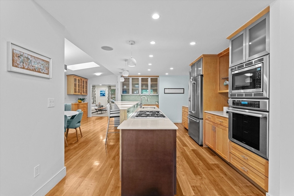 6 Phillips Road Sudbury, MA 01776 - Photo 12 of 42 Gallery Image 12