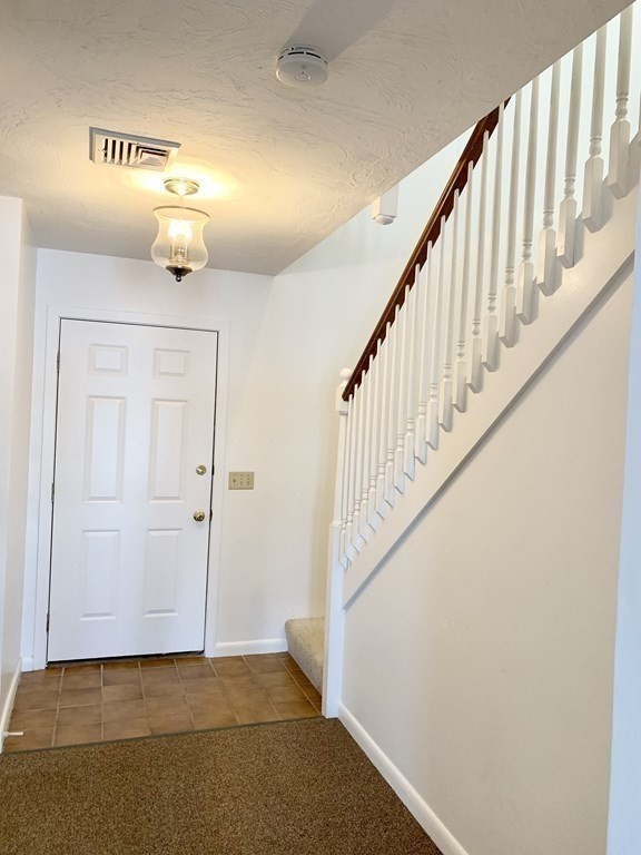 112 Beacon Park Road, Unit 112 Webster, MA 01570 - Photo 13 of 22