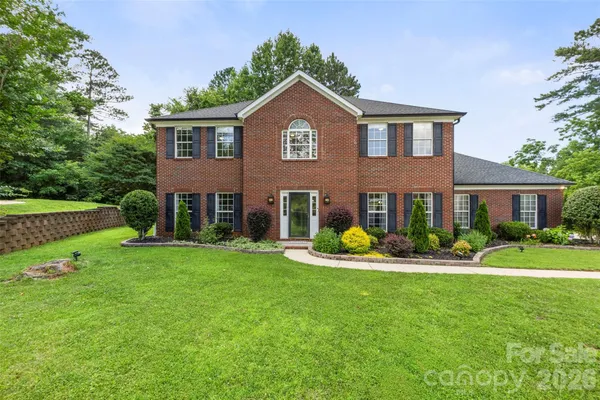 $560,000 | 5302 Fairgrove Lane, Harrisburg, NC 28075
