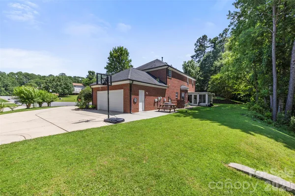 $560,000 | 5302 Fairgrove Lane, Harrisburg, NC 28075