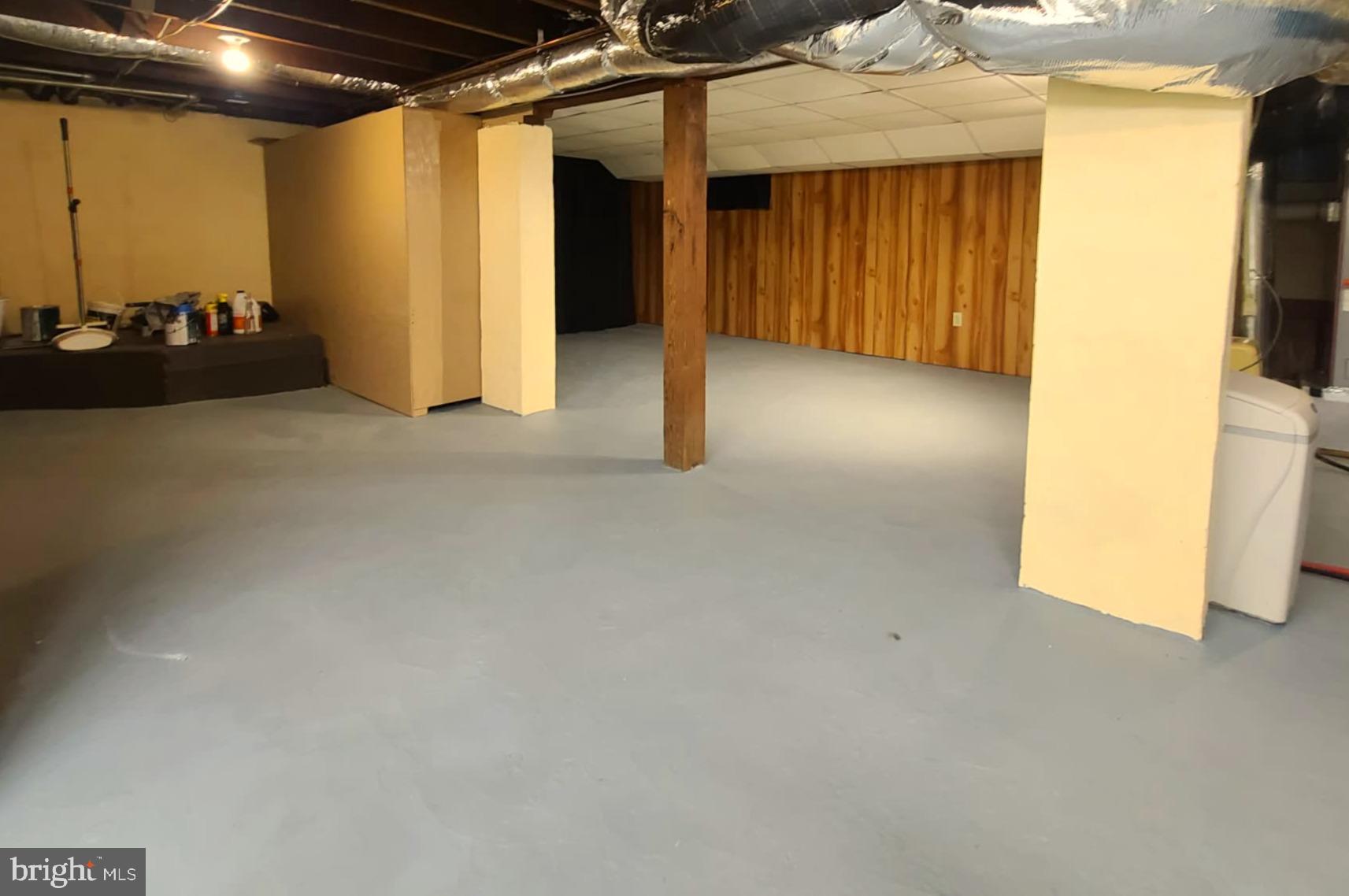 421 Rohrerstown Road Lancaster, PA 17603 - Photo 26 of 40