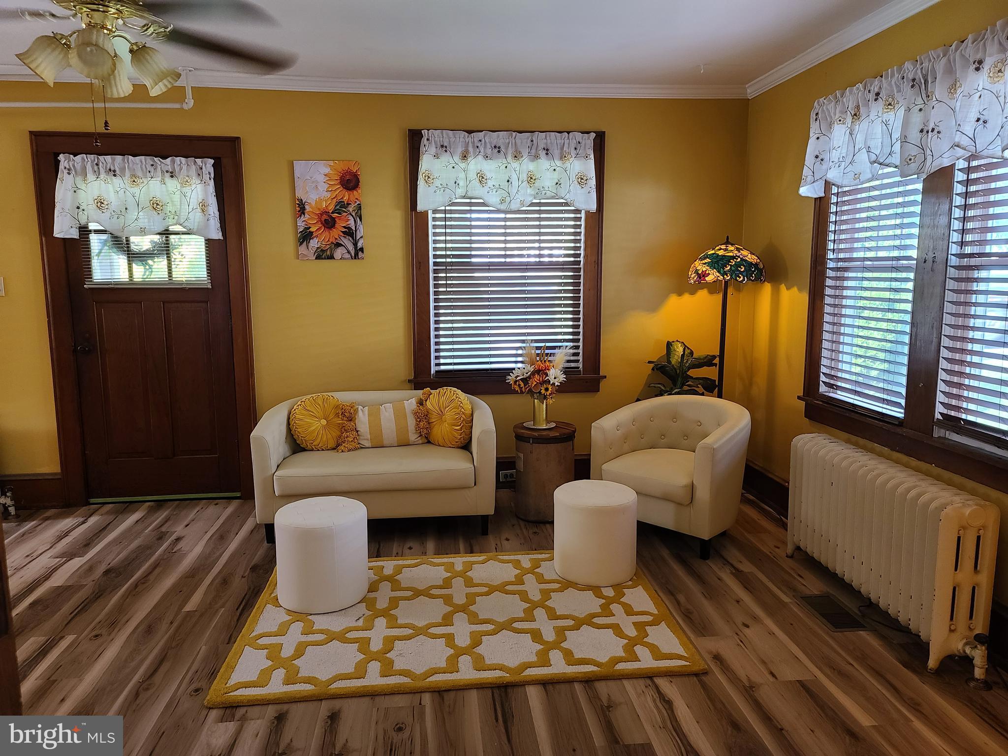 421 Rohrerstown Road Lancaster, PA 17603 - Photo 7 of 40