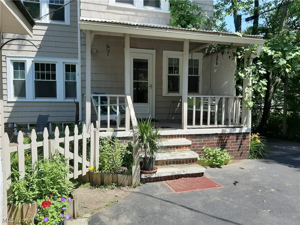 3840 Northampton Road Cleveland Heights, OH 44121 - Photo 5 of 27