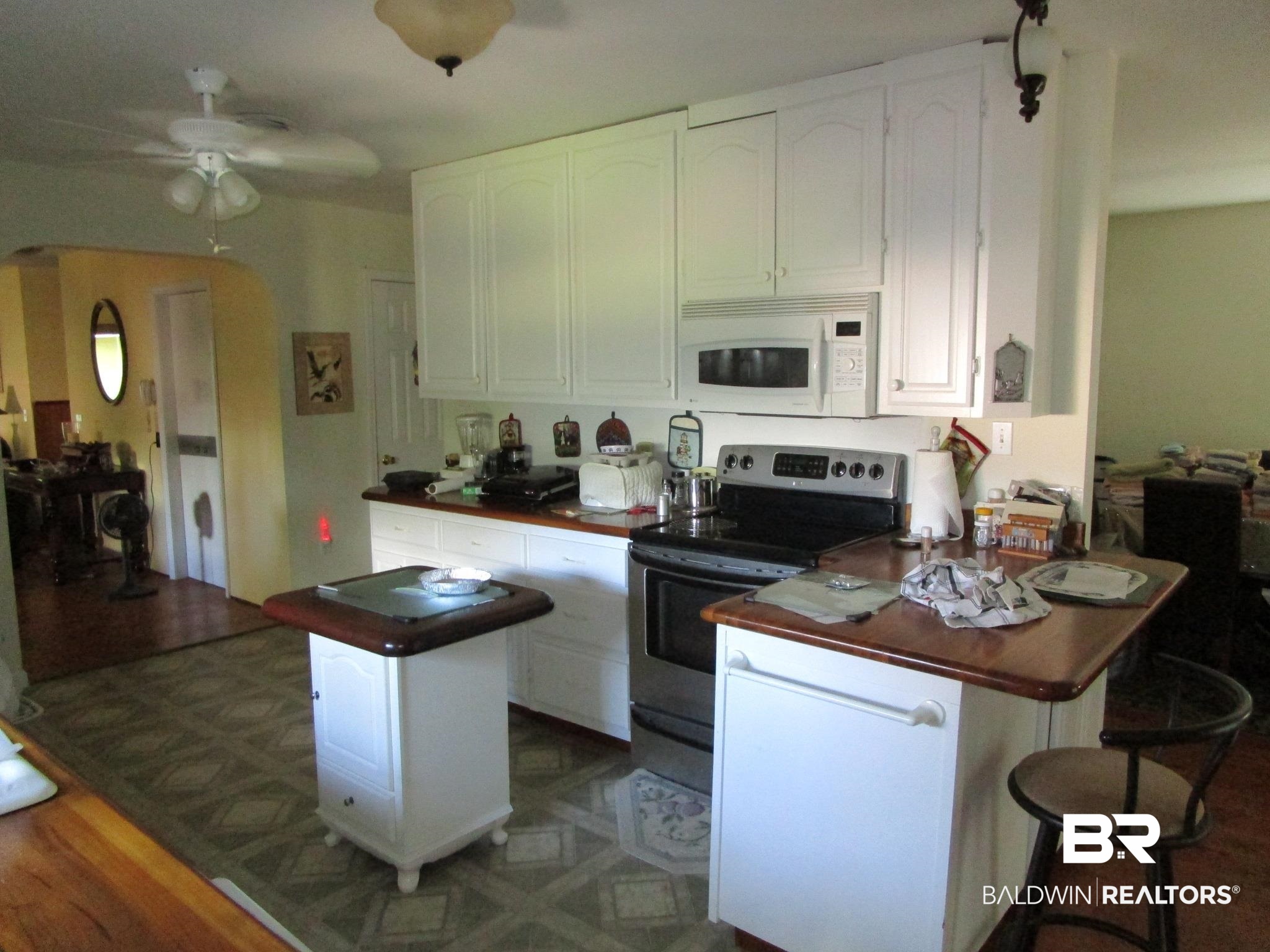 645 West Fort Morgan Road Gulf Shores, AL 36542 - Photo 6 of 30 Kitchen