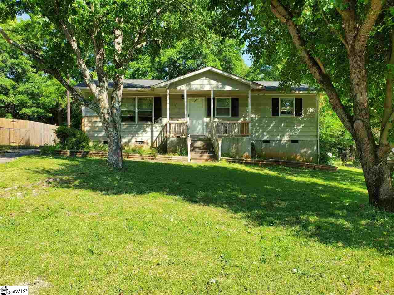120 Johnson Street Duncan, SC 29334 - Photo 2 of 10 Gallery Image 2