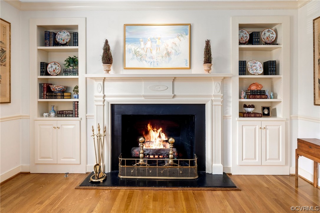 6161 River Road, Unit 1 Richmond, VA 23226 - Photo 7 of 32 a living room with hard wood floors and a fireplace