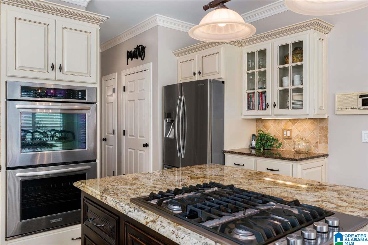 422 Woodward Road Trussville, AL 35173 - Photo 11 of 50