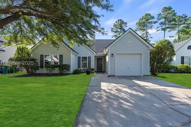 $345,000 | 13 Spruce Drive, Bluffton, SC 29910
