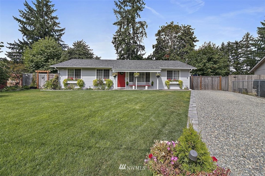 7712 Ridge Court Southeast Olympia, WA 98513 - Photo 1 of 32 Gallery Image 1
