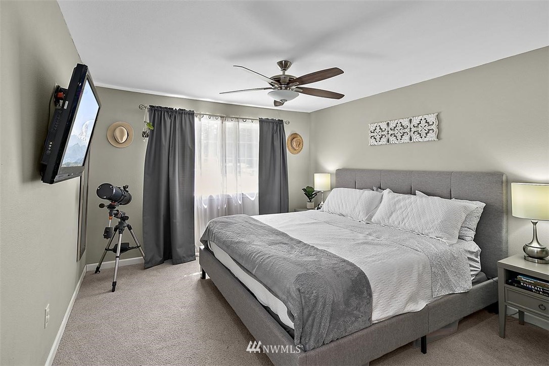 7712 Ridge Court Southeast Olympia, WA 98513 - Photo 21 of 32 Gallery Image 21