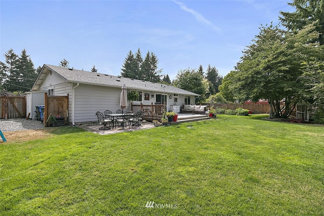 7712 Ridge Court Southeast Olympia, WA 98513 - Photo 27 of 32 Gallery Image 27