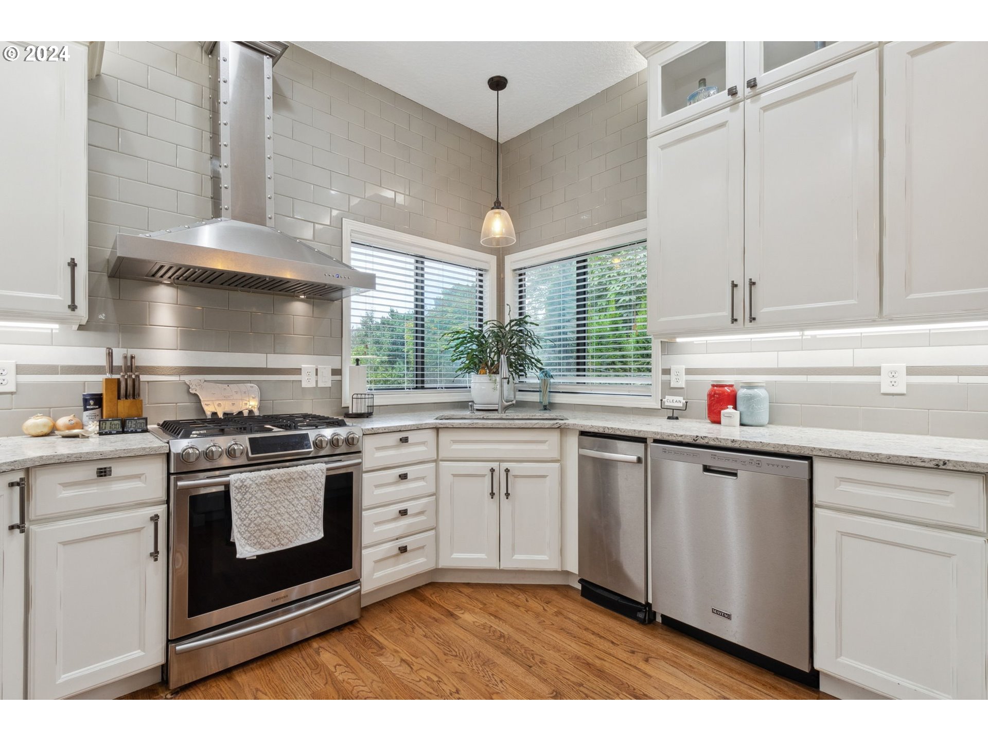 3530 Northwest Endicott Street Camas, WA 98607 - Photo 7 of 28