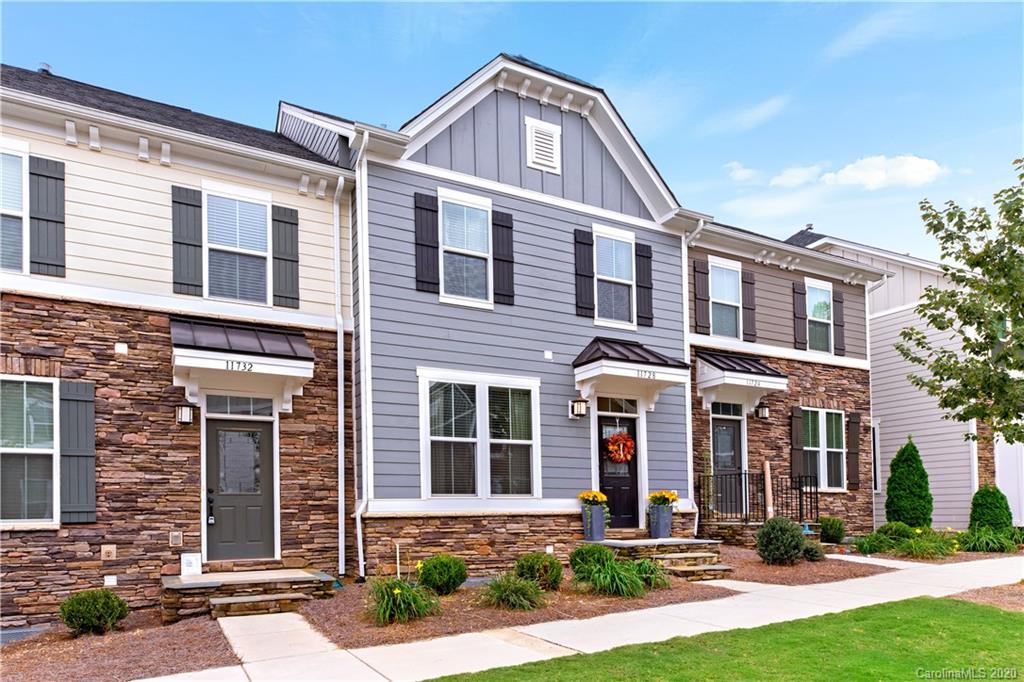 11728 Blessington Road Huntersville, NC 28078 - Photo 2 of 28 Gallery Image 2