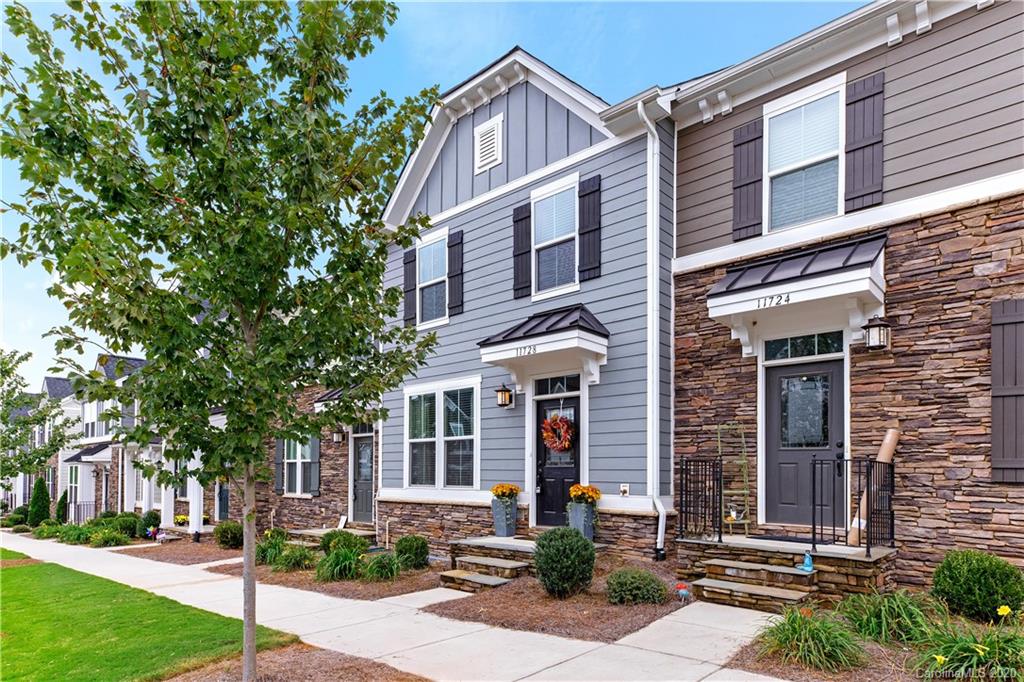 11728 Blessington Road Huntersville, NC 28078 - Photo 4 of 28 Gallery Image 4