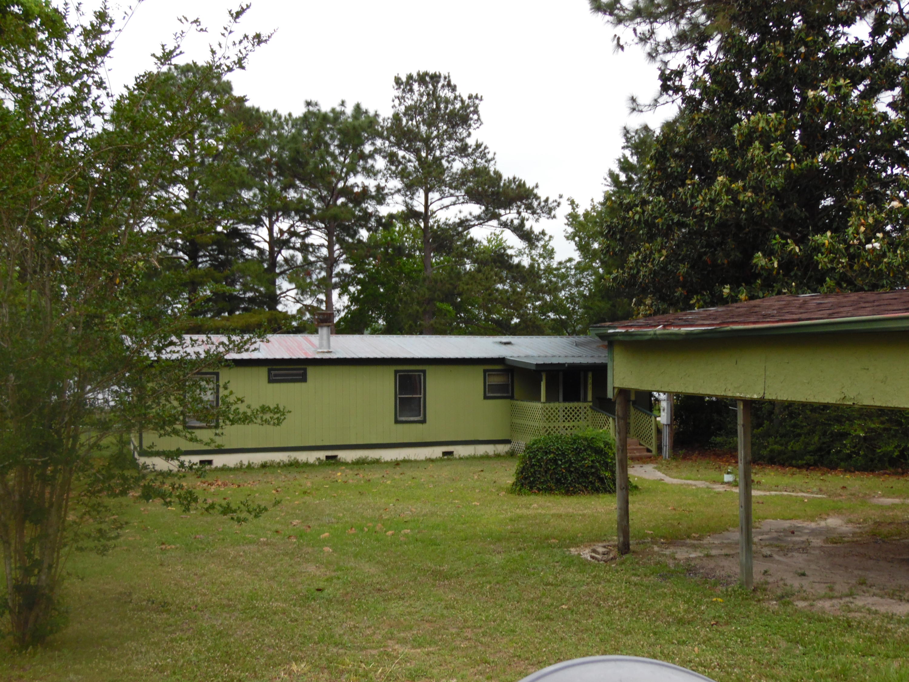 365 Vanderheide Road DeFuniak Springs, FL 32433 - Photo 4 of 34 Side front view