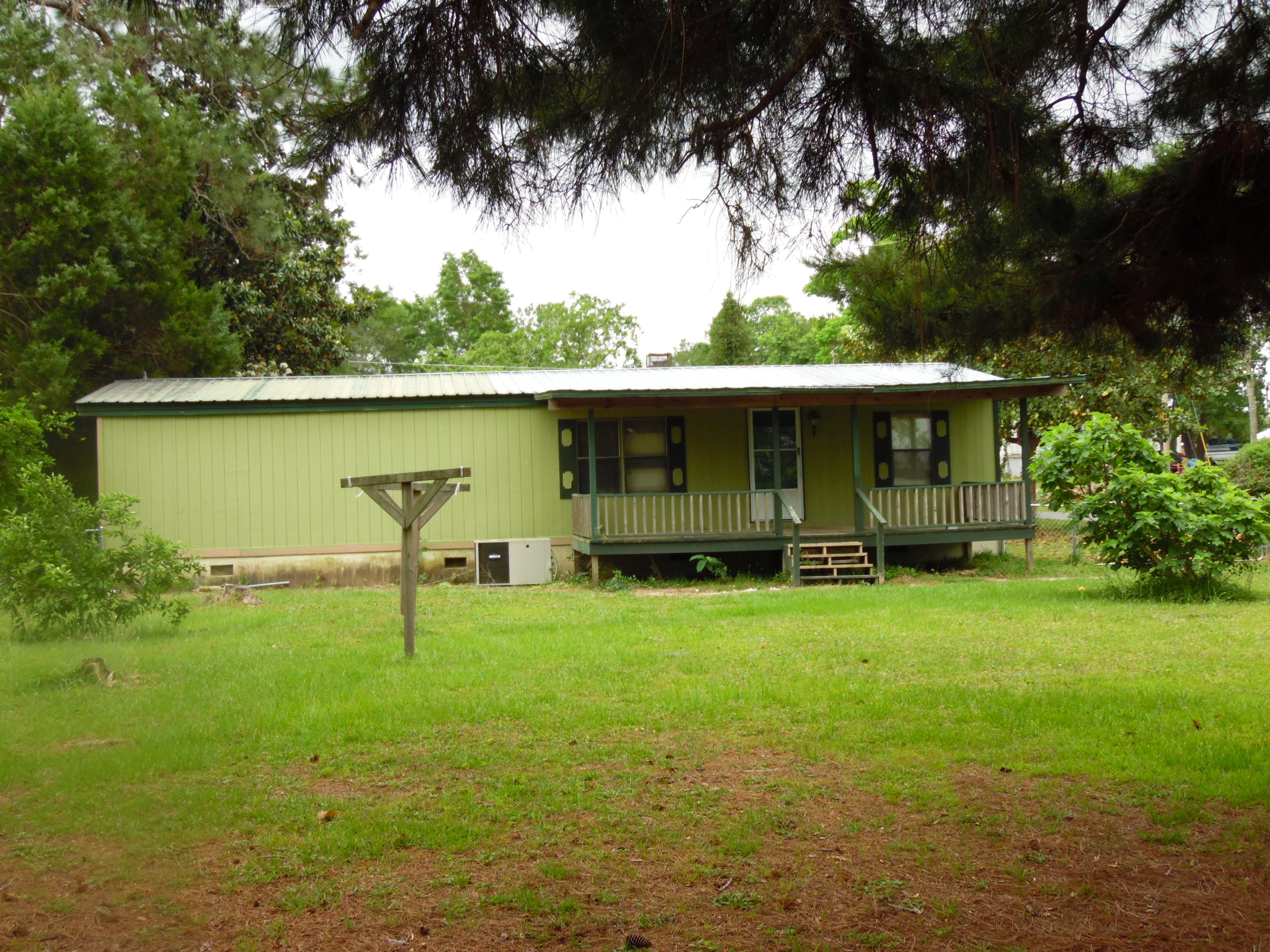 365 Vanderheide Road DeFuniak Springs, FL 32433 - Photo 5 of 34 another backyard view