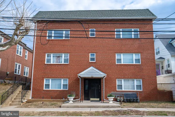 $1,600 | 346 West 6th Avenue, Unit 3A, Conshohocken, PA 19428