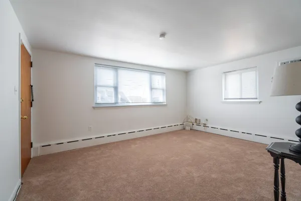 $1,600 | 346 West 6th Avenue, Unit 3A, Conshohocken, PA 19428