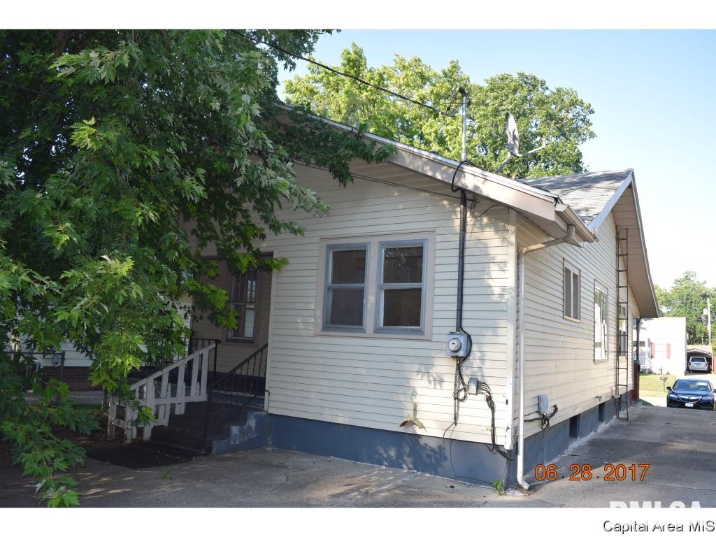 2641 South 9th Street Springfield, IL 62703 - Photo 3 of 10