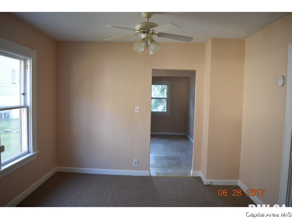 2641 South 9th Street Springfield, IL 62703 - Photo 8 of 10