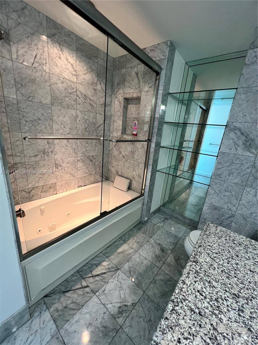 2101 Brickell Avenue, Unit 3205 Miami, FL 33129 - Photo 17 of 31