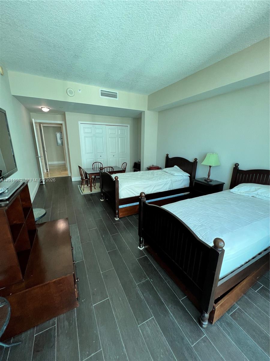2101 Brickell Avenue, Unit 3205 Miami, FL 33129 - Photo 25 of 31