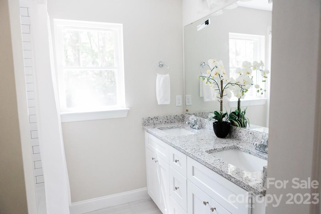 1760 Shearers Road Davidson, NC 28036 - Photo 14 of 18 Gallery Image 14
